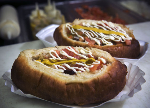 Sonoran Dog at El Guero Canelo